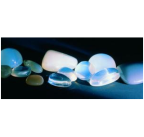 Pierre de Lune élixir de pierres précieuses. KORTE PHI. Andréas KORTE.