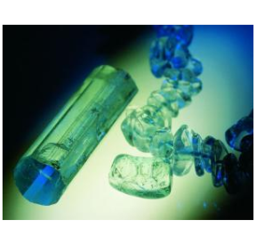 Aigue Marine élixir de pierres précieuses. KORTE PHI. Andréas KORTE.